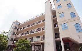 Mohan Hotel