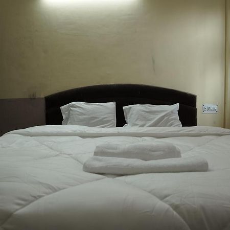 Hotel Mohan By Wb Inn Agra  Exterior photo