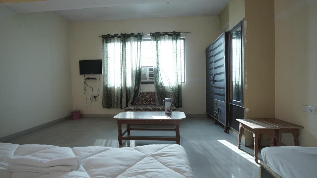 Hotel Mohan By Wb Inn Agra  Exterior photo